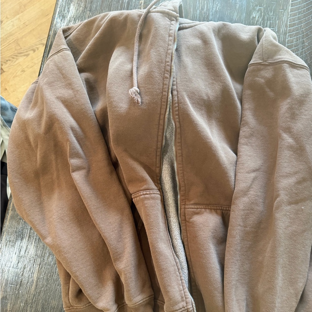 Brandy Melville Brown Hooded Sweatshirt